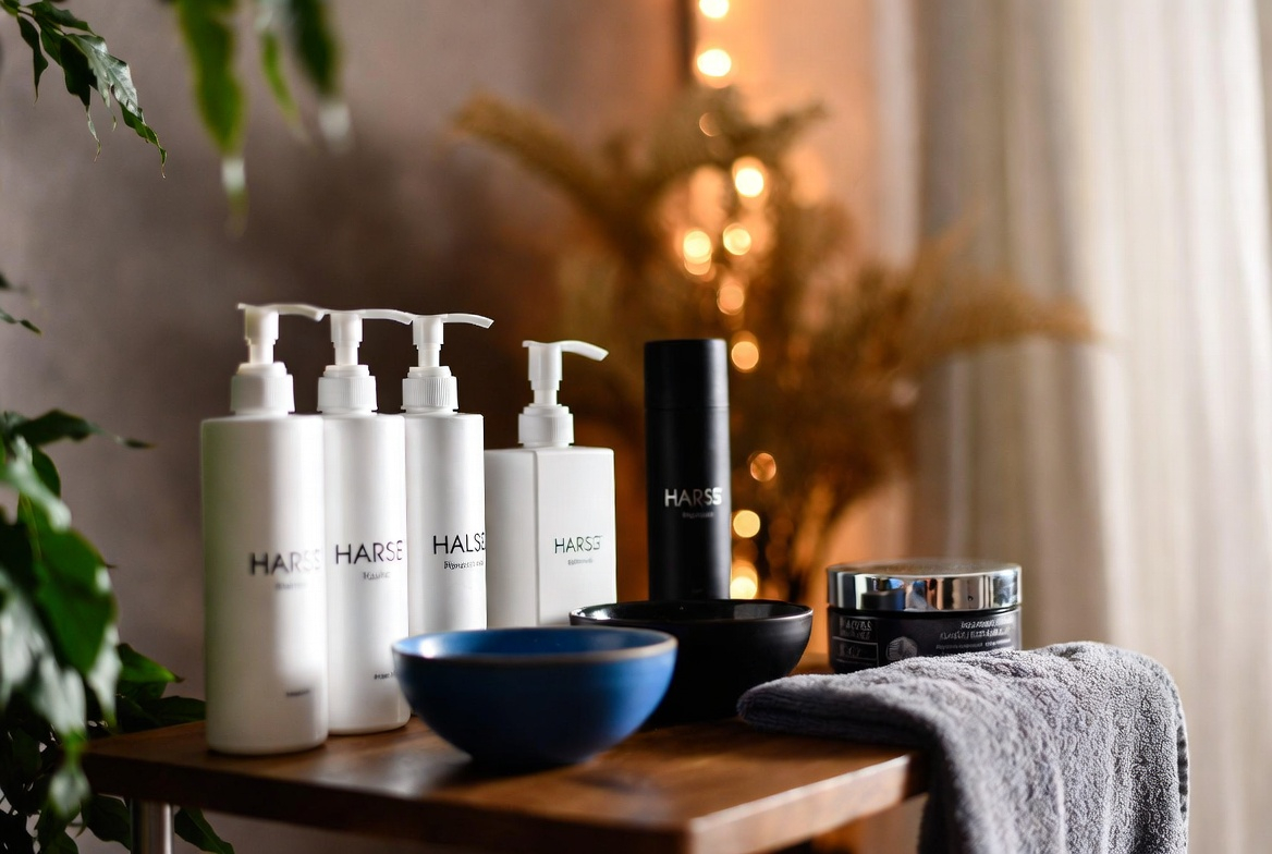 Inside Demo Head Spa